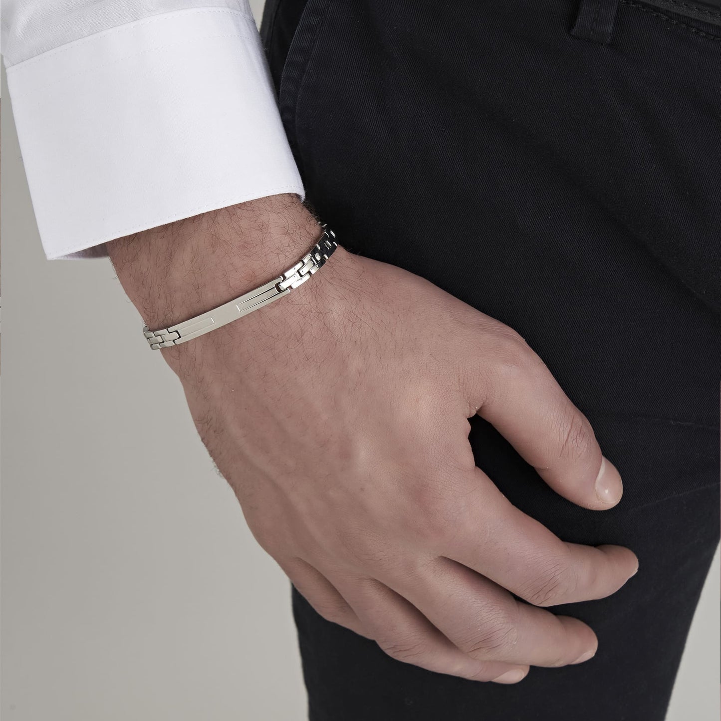 BRAZALETE DE ACERO DE ESLABONES ESTRECHOS PARA HOMBRE