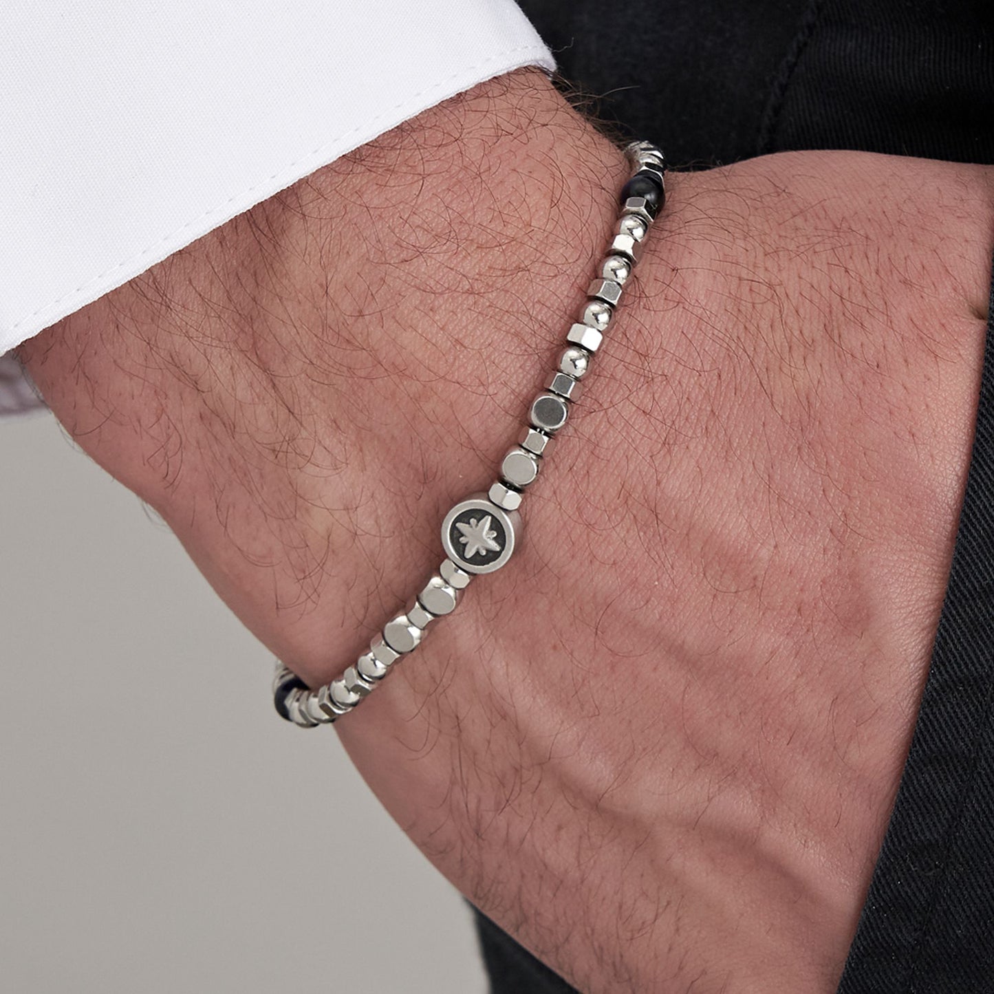 PULSERA DE ACERO PARA HOMBRE CON LAPIS Y ESTRELLA