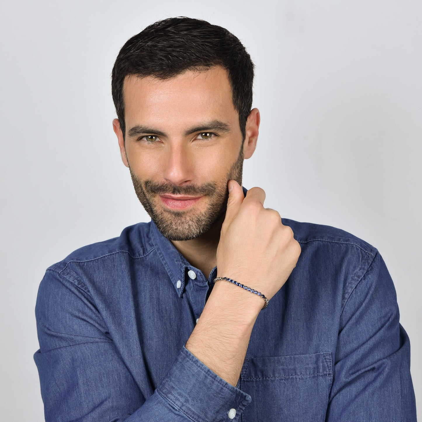 PULSERA DE ACERO PARA HOMBRE CON CRISTALES AZULES