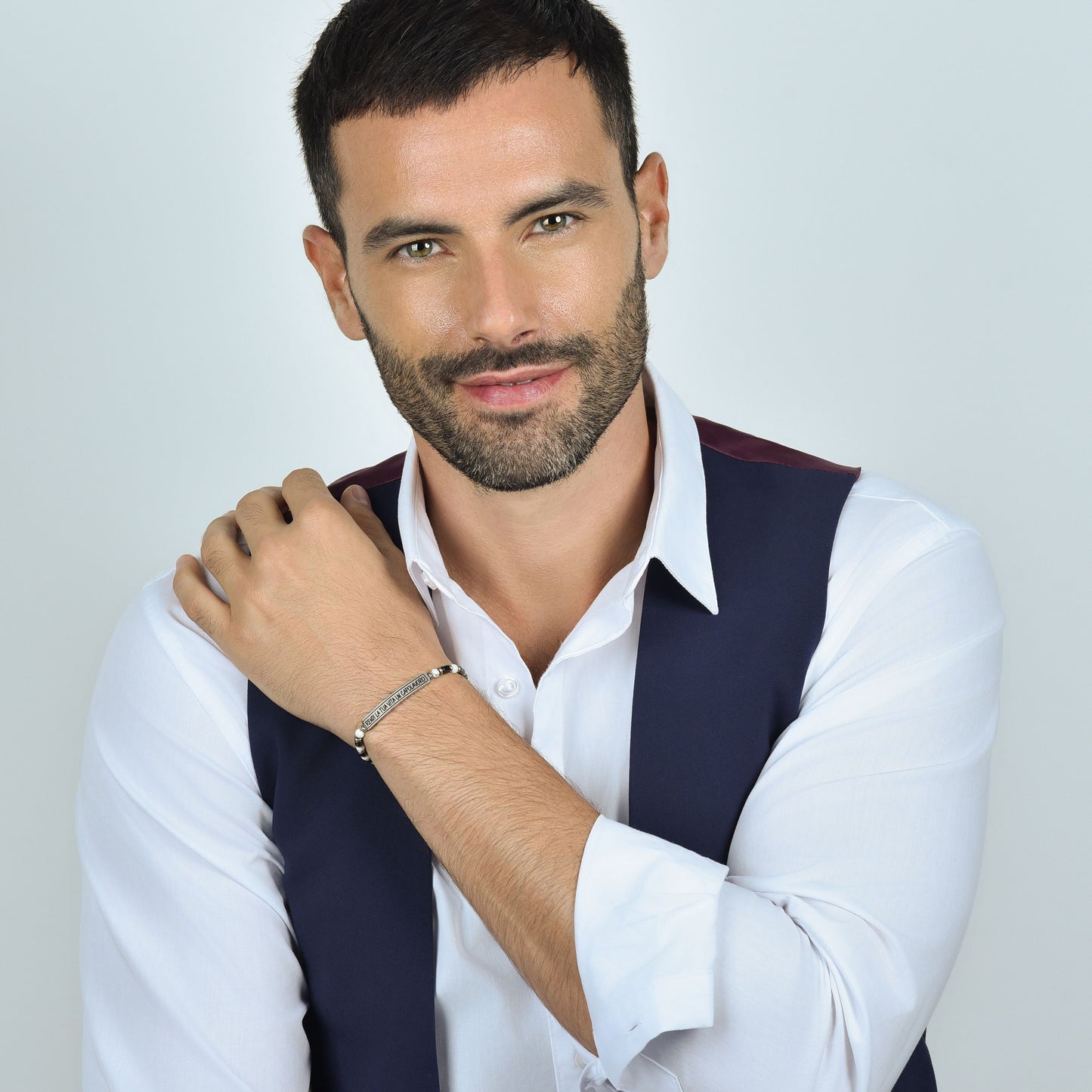 BRAZALETE DE ACERO PARA HOMBRE HAZ DE TU VIDA UNA OBRA MAESTRA