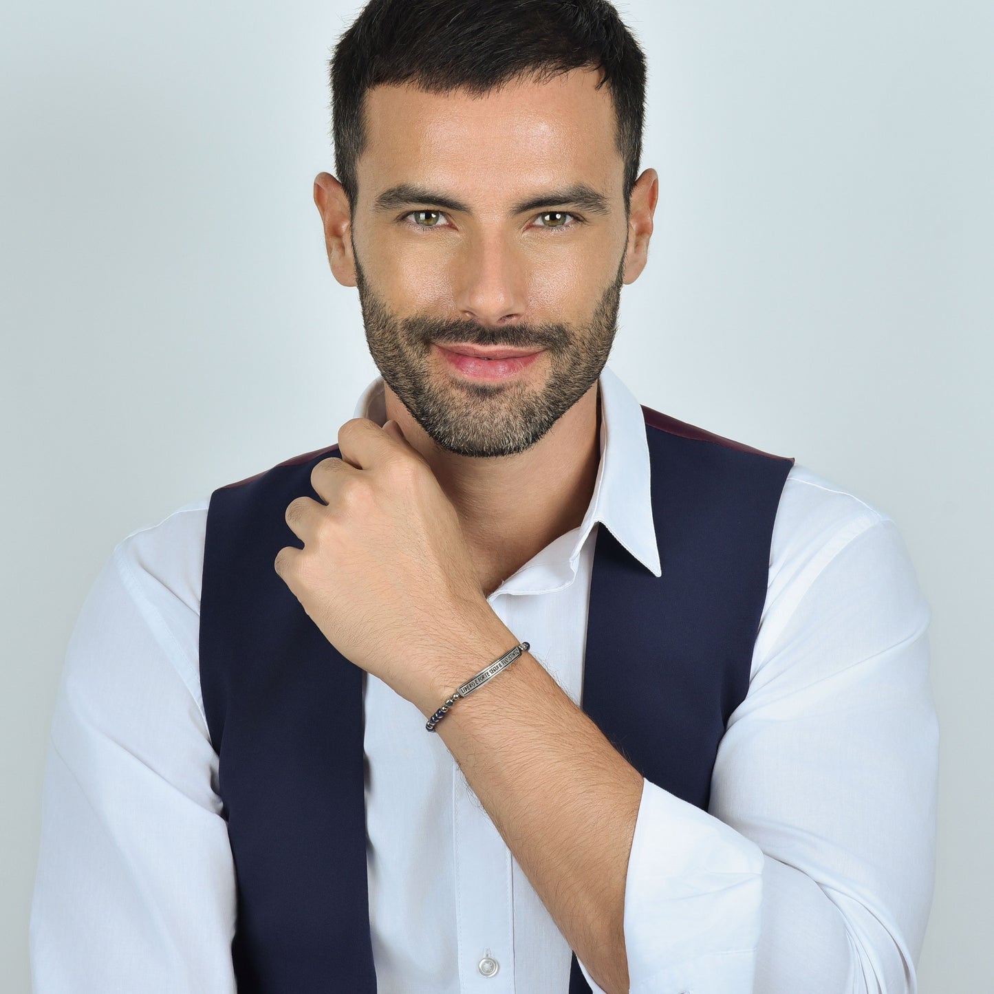 PULSERA DE ACERO PARA HOMBRE LIBRE Y FUERTE SIGUE TUS INSTINTOS