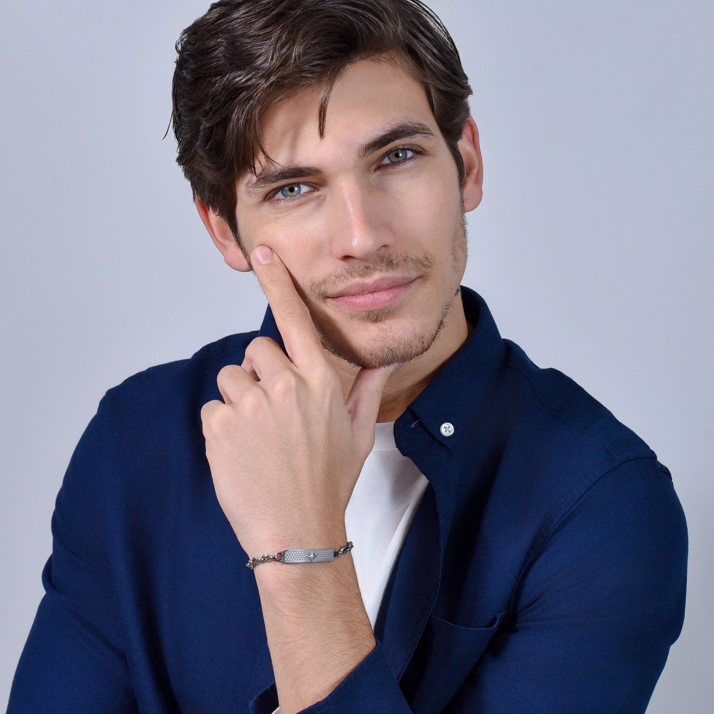 BRAZALETE DE ACERO PARA CABALLERO CON ROSA DE LOS VIENTOS