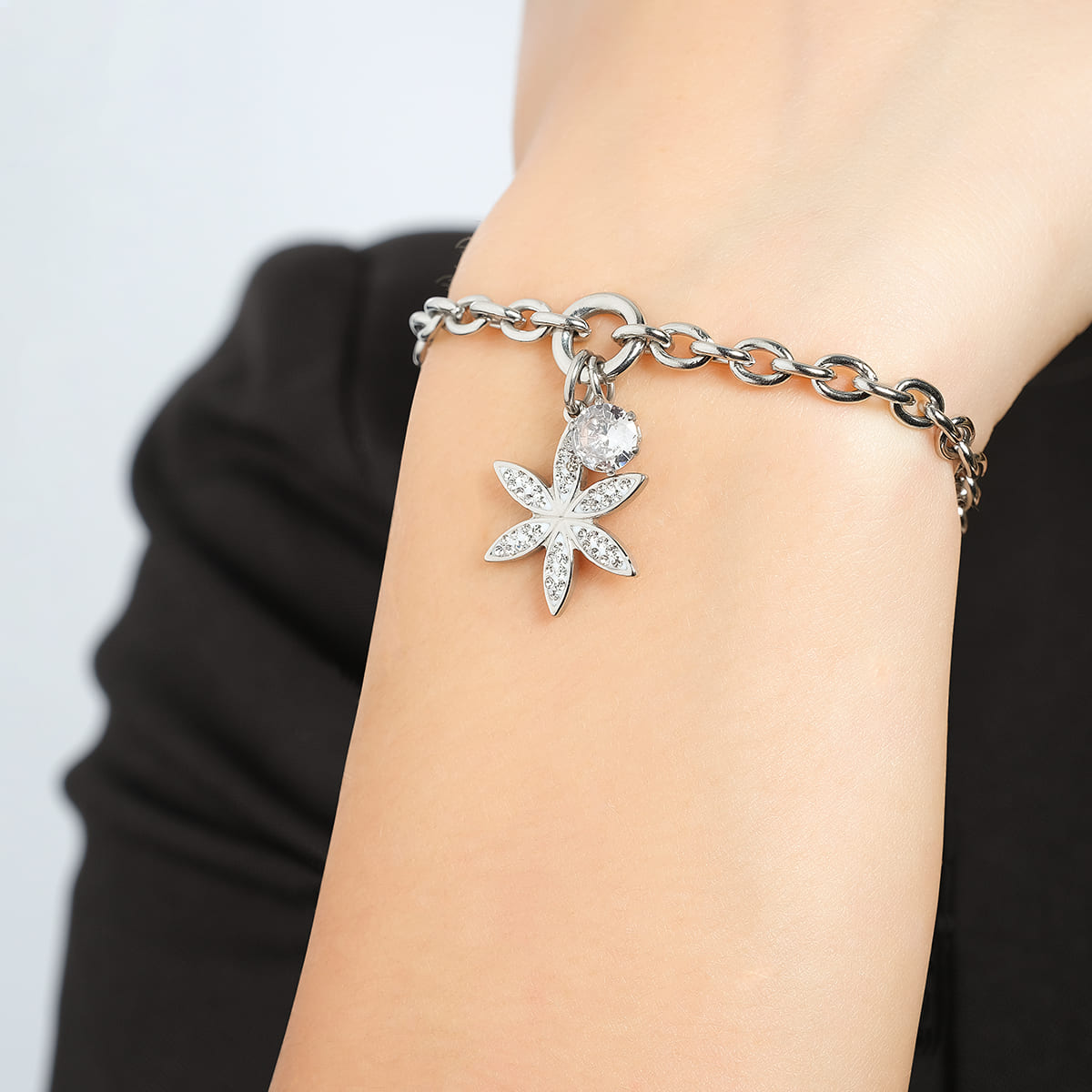PULSERA DE ACERO PARA MUJER CON FLOR DE LA VIDA CON CRISTALES BLANCOS