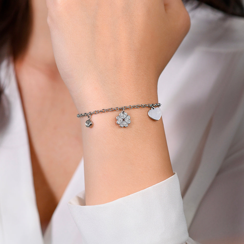 PULSERA DE ACERO PARA MUJER TRÉBOL DE CUATRO HOJAS Y CORAZÓN