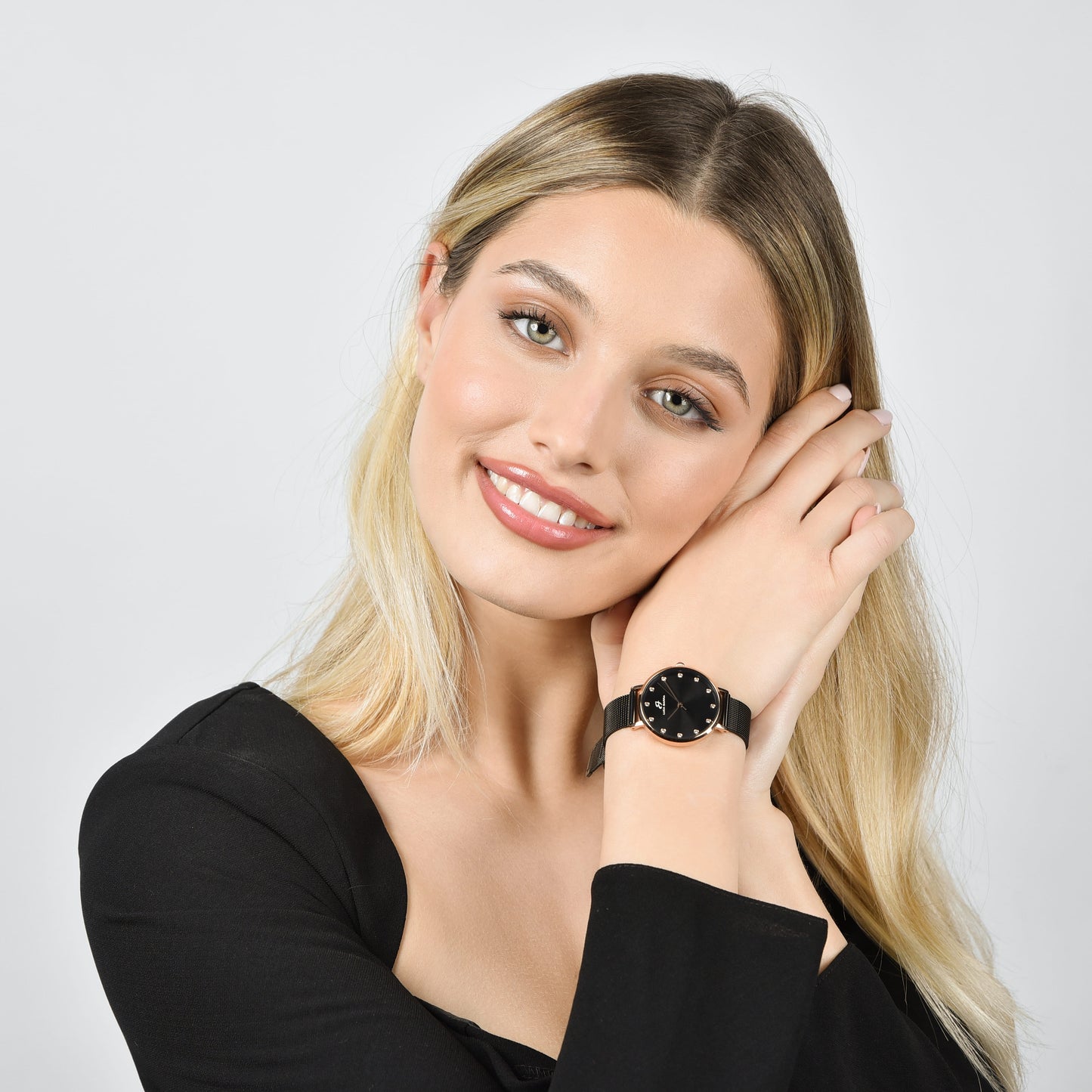 RELOJ DE MUJER CON CAJA DE ACERO ROSA