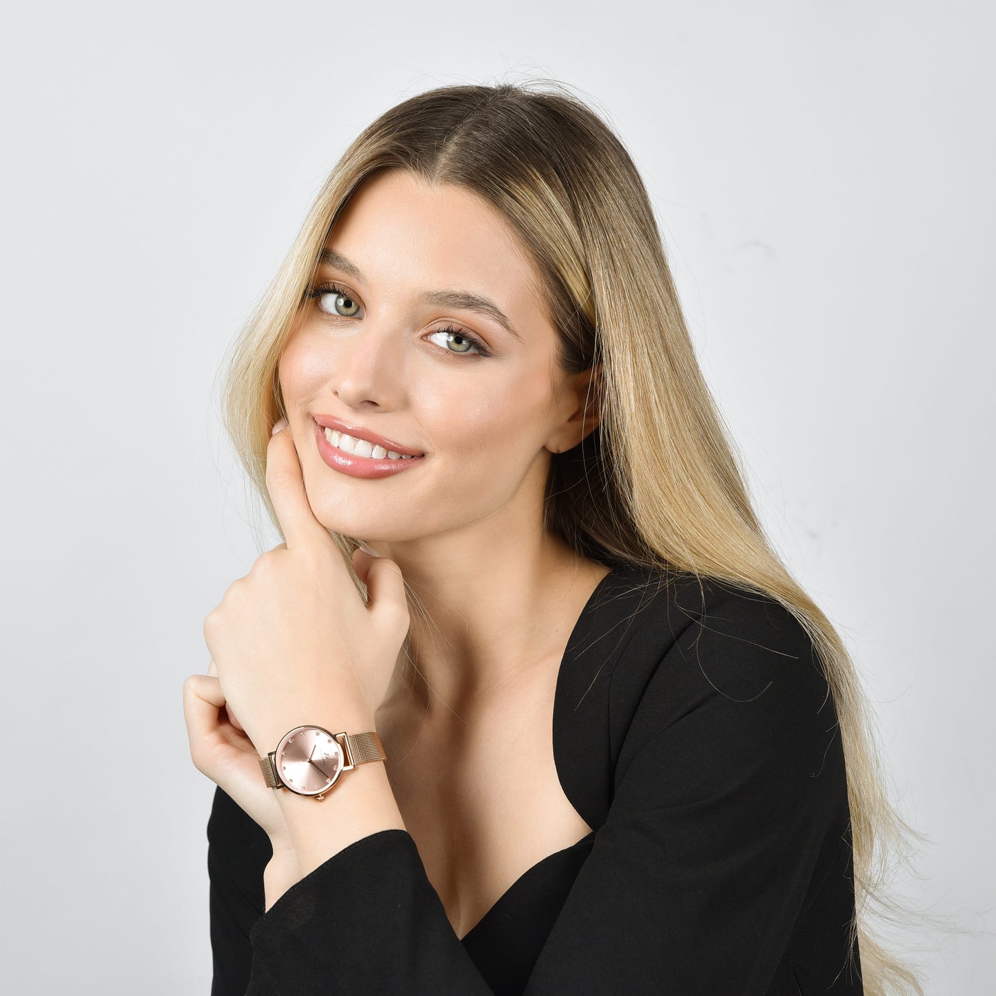 RELOJ DE MUJER CON CAJA DE ACERO ROSA