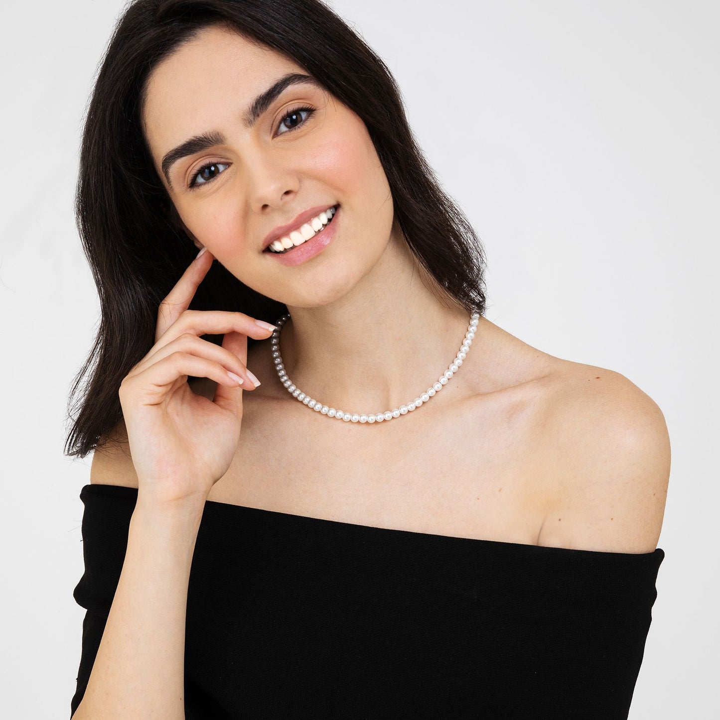 COLLAR DE PERLAS BLANCAS