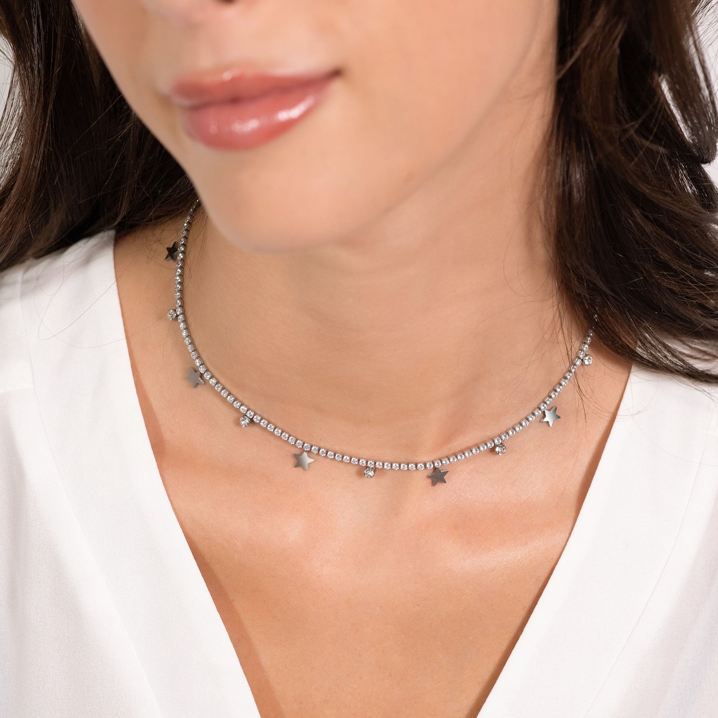 COLLAR DE TENIS DE ACERO PARA MUJER CON CRISTALES BLANCOS Y ESTRELLAS