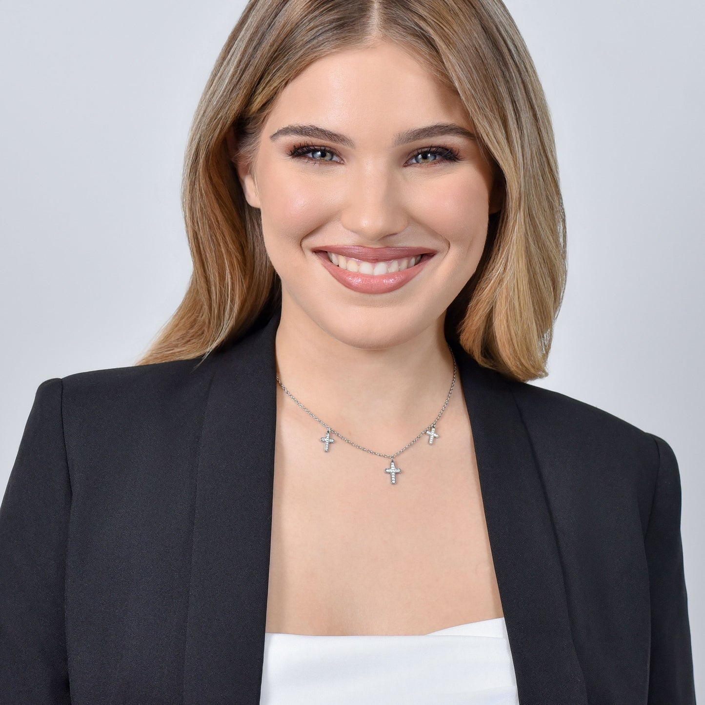 COLLAR DE CRUCES DE ACERO PARA MUJER CON CRISTALES BLANCOS