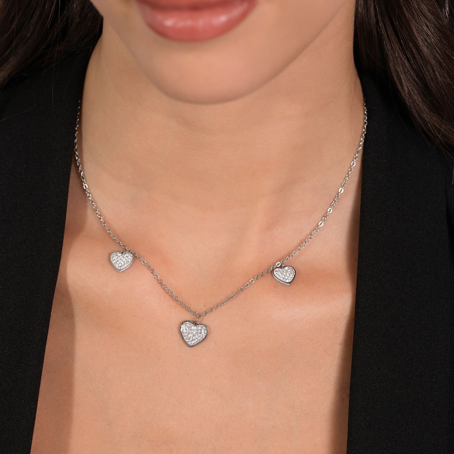 COLLAR DE MUJER CORAZONES DE ACERO CON CRISTALES BLANCOS