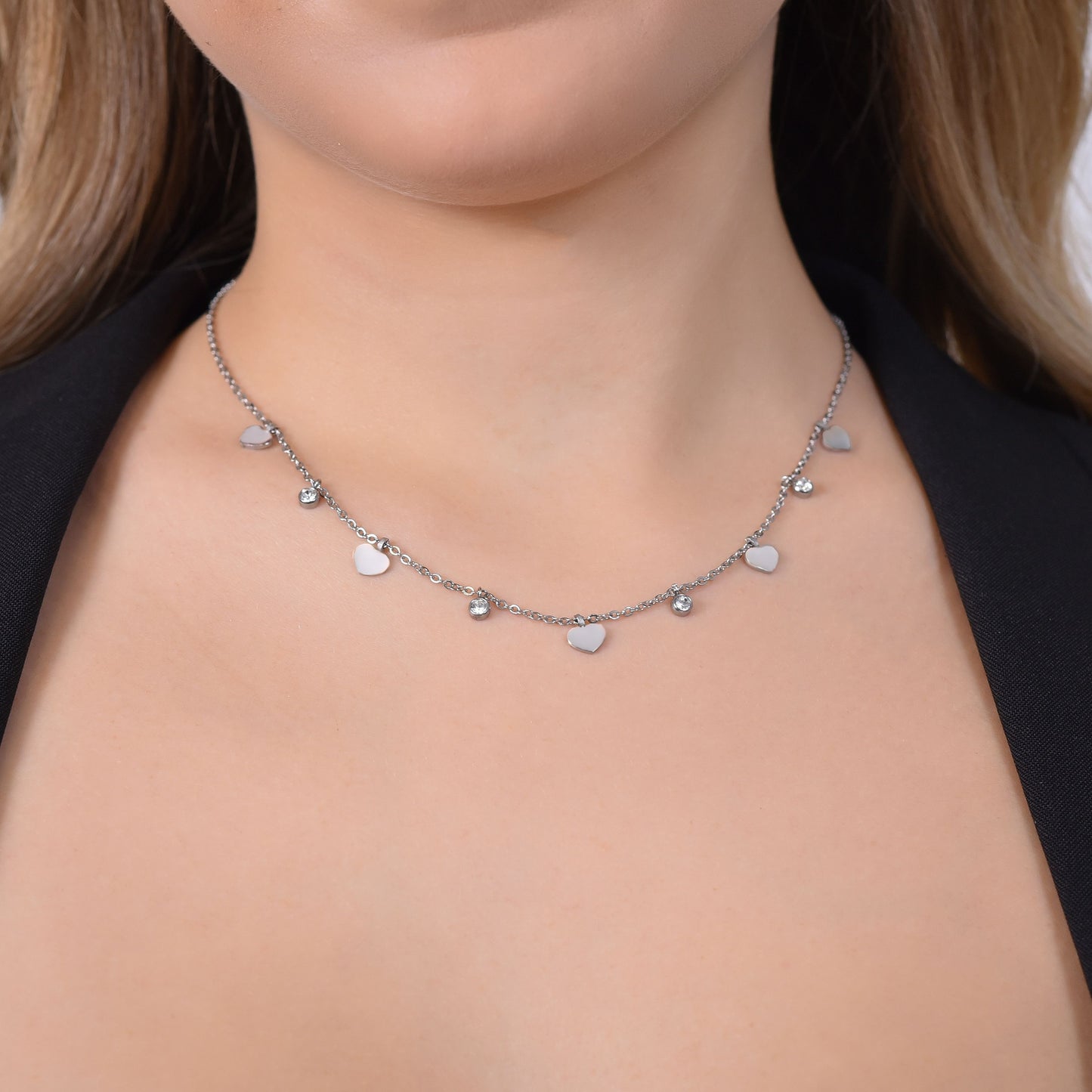 COLLAR DE ACERO CORAZONES Y CRISTALES MUJER