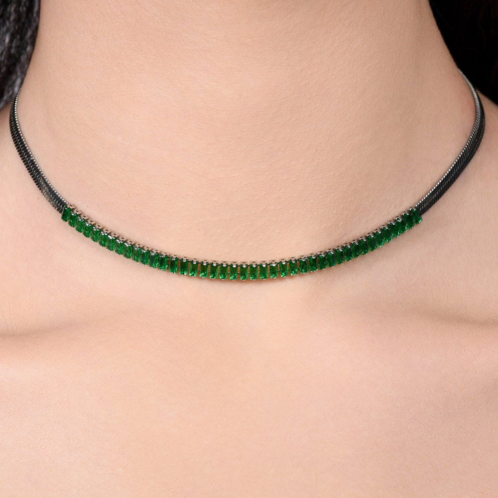 COLLAR DE ACERO CON CIRCONITA VERDE PARA MUJER