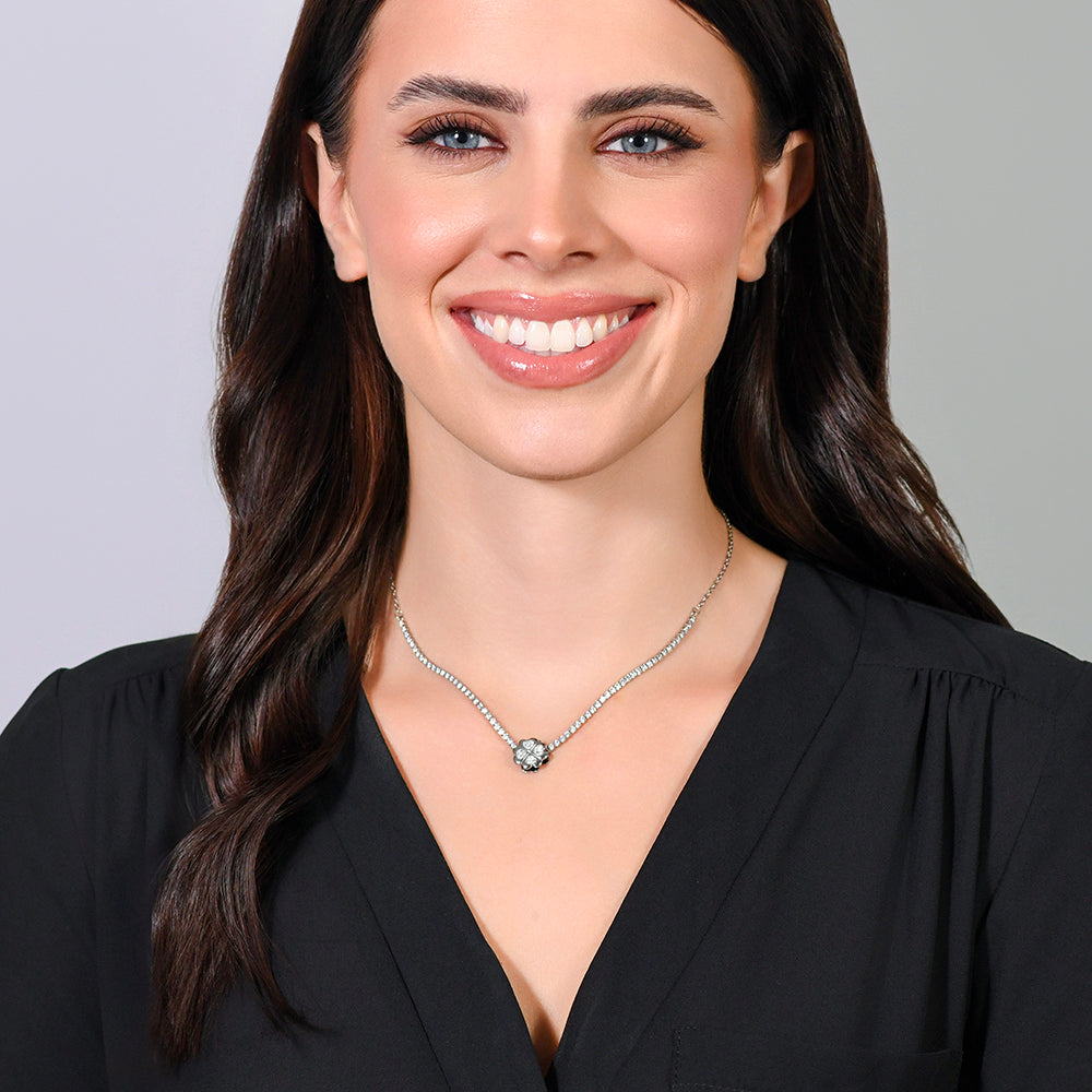 COLLAR DE TENIS TRÉBOL DE CUATRO HOJAS DE ACERO PARA MUJER