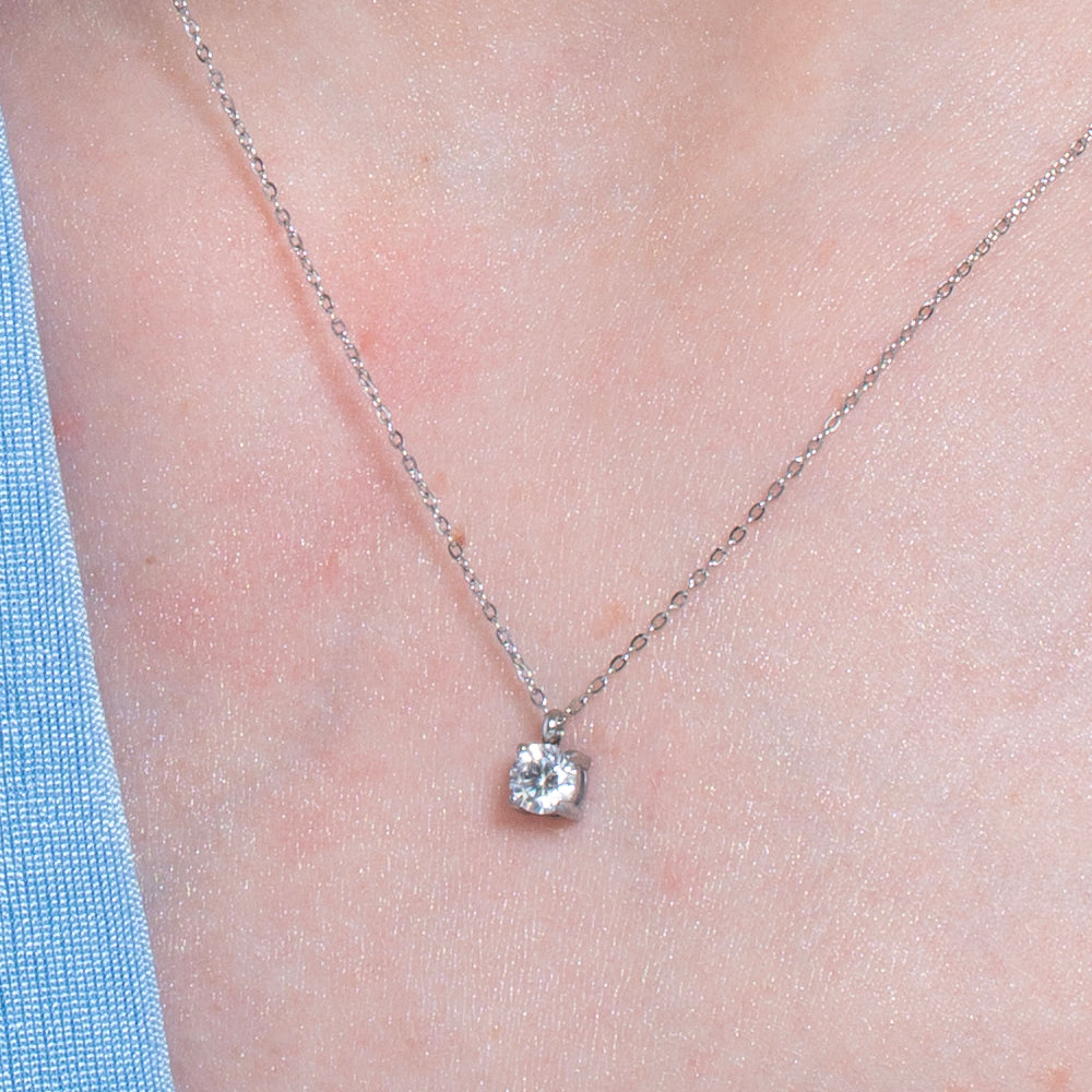 COLLAR DE ACERO PARA MUJER