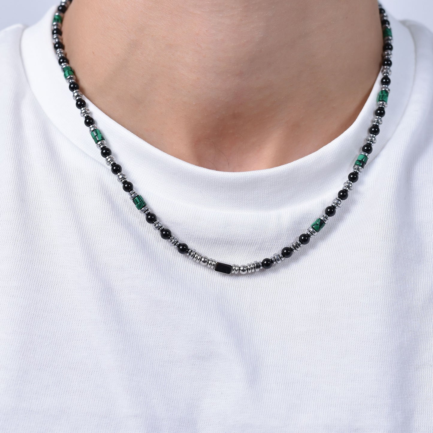 COLLAR DE ÁGATA NEGRA DE ACERO PARA HOMBRE