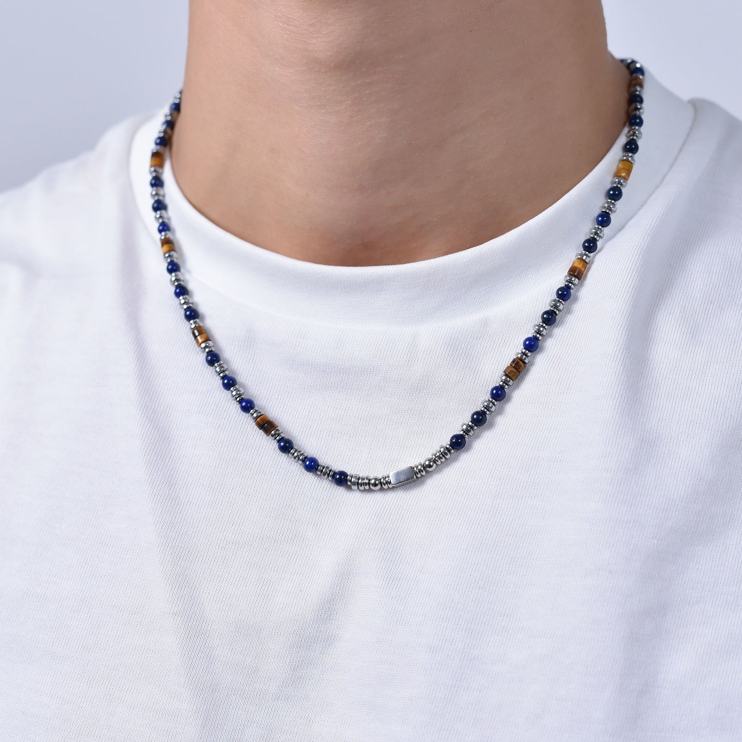 COLLAR DE HOMBRE DE ACERO CON PIEDRA LAPIS