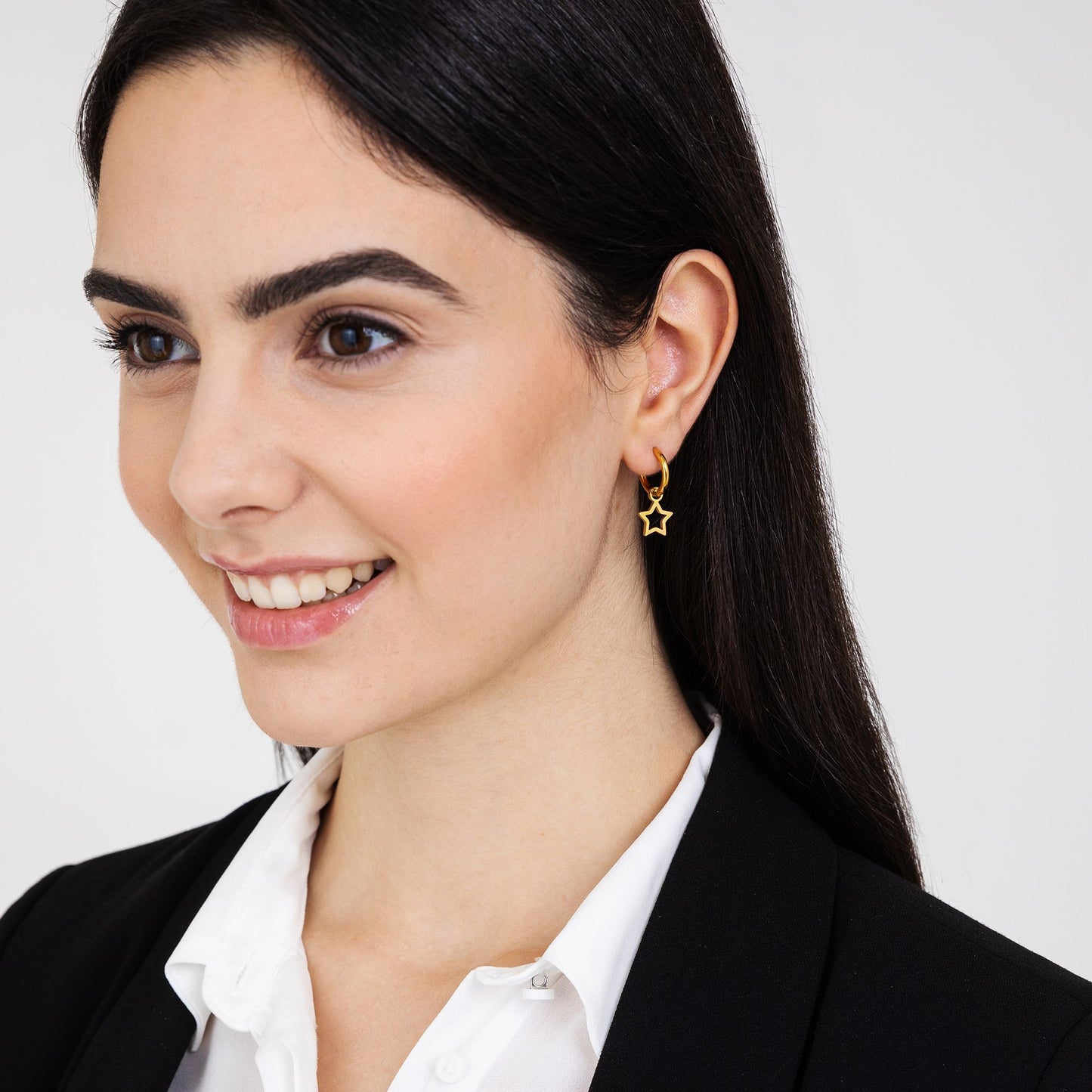 PENDIENTES DE ARO DE ACERO IP DE MUJER CON ESTRELLA