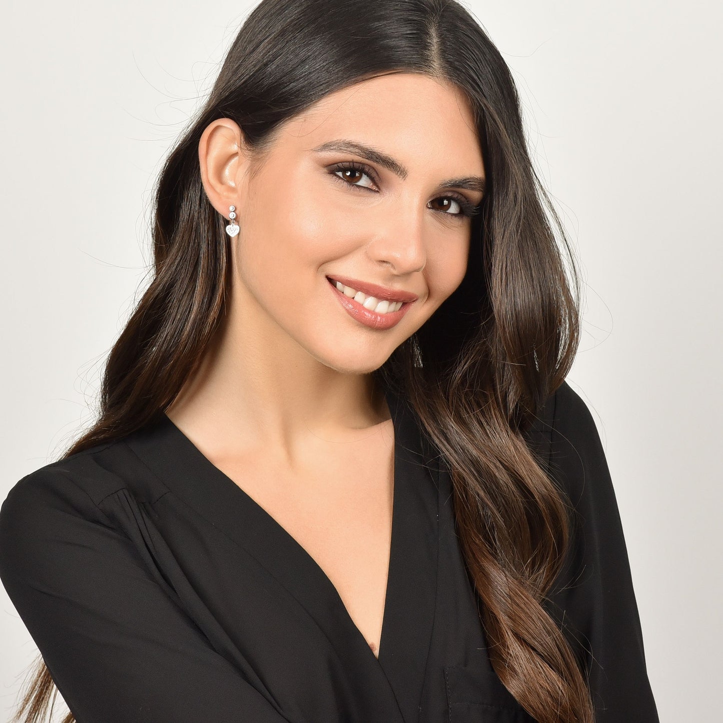 PENDIENTES DE ACERO PARA MUJER CON CORAZONES CON CRISTALES BLANCOS