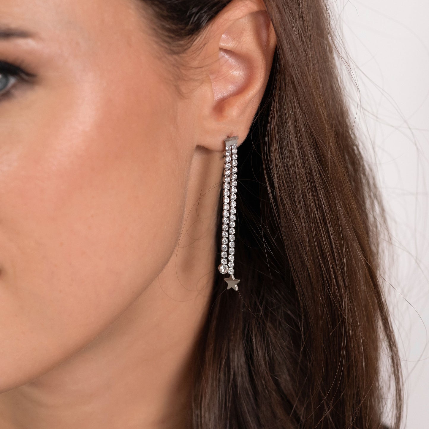 PENDIENTES DE ACERO PARA MUJER CON CRISTALES BLANCOS Y ESTRELLAS