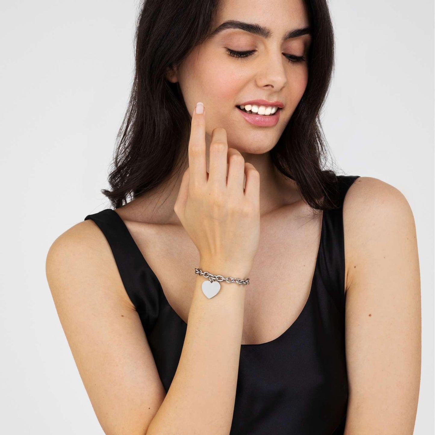 PULSERA DE ACERO INOXIDABLE CON CORAZON PARA INCISIONES lucabarra