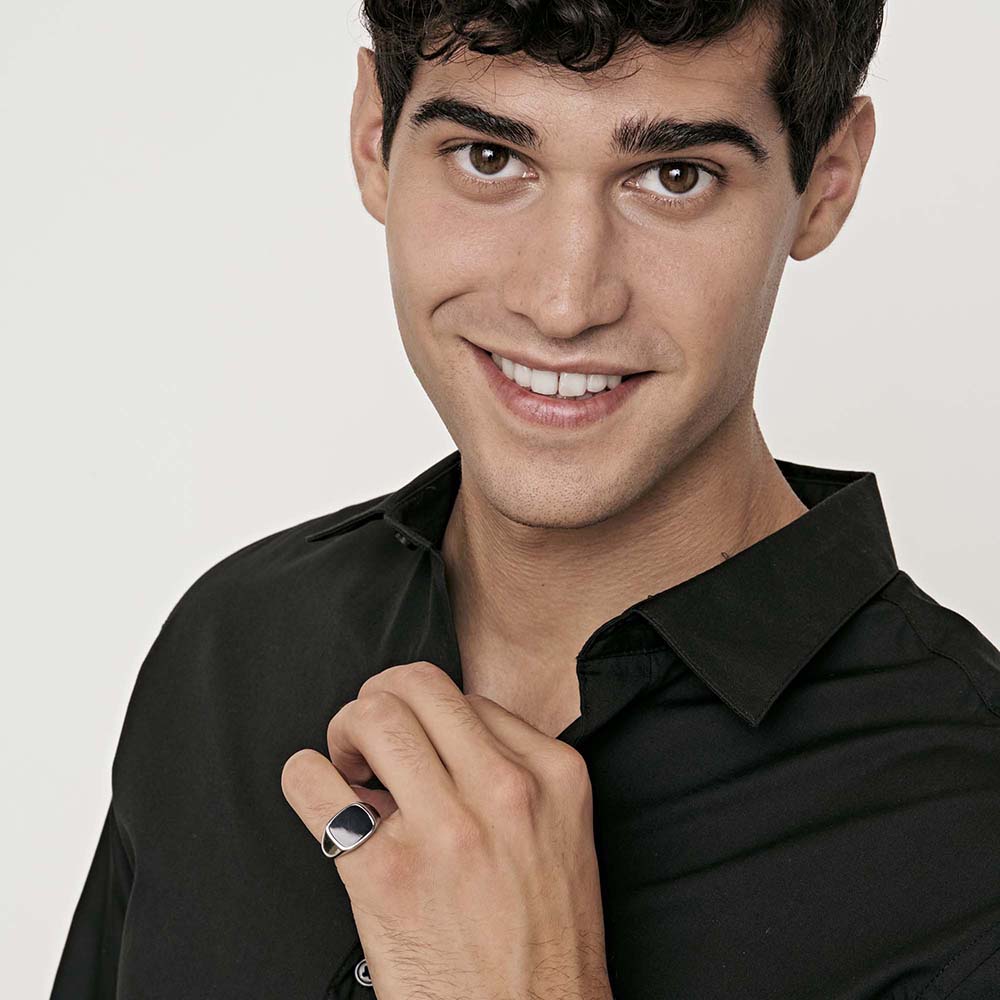 ANILLO DE SELLO DE ACERO Y IP NEGRO PARA HOMBRE