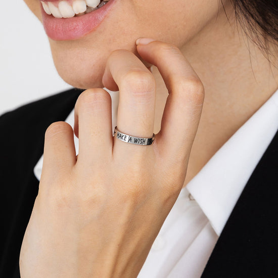 ANILLO DE ACERO PARA MUJER CON "MAKE A WISH" (PIDE UN DESEO)