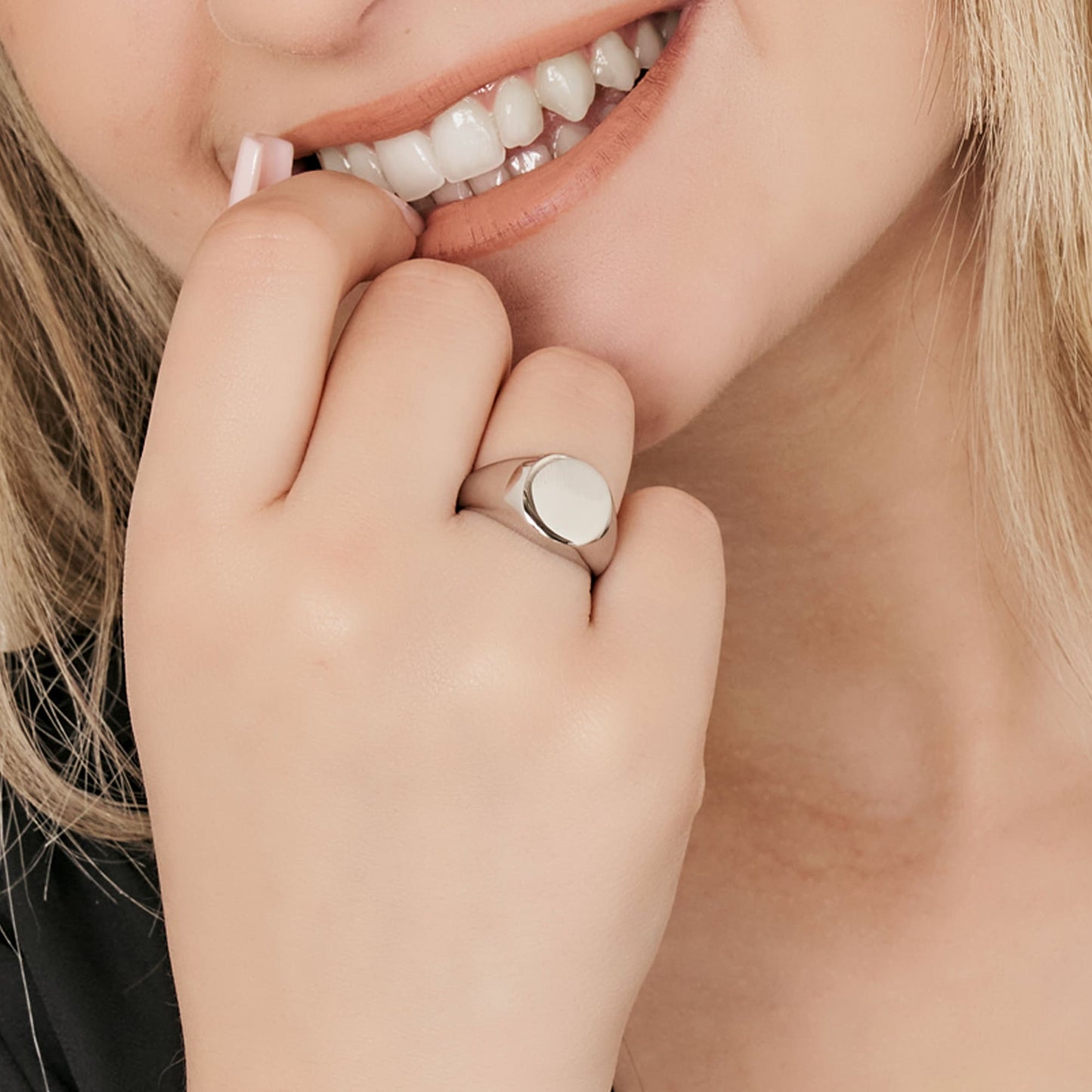 ANILLO DE ACERO PARA MUJER