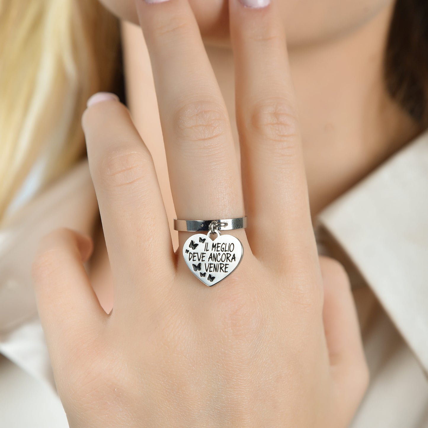 ANILLO DE ACERO PARA MUJER LO MEJOR ESTÁ POR LLEGAR CON CORAZÓN