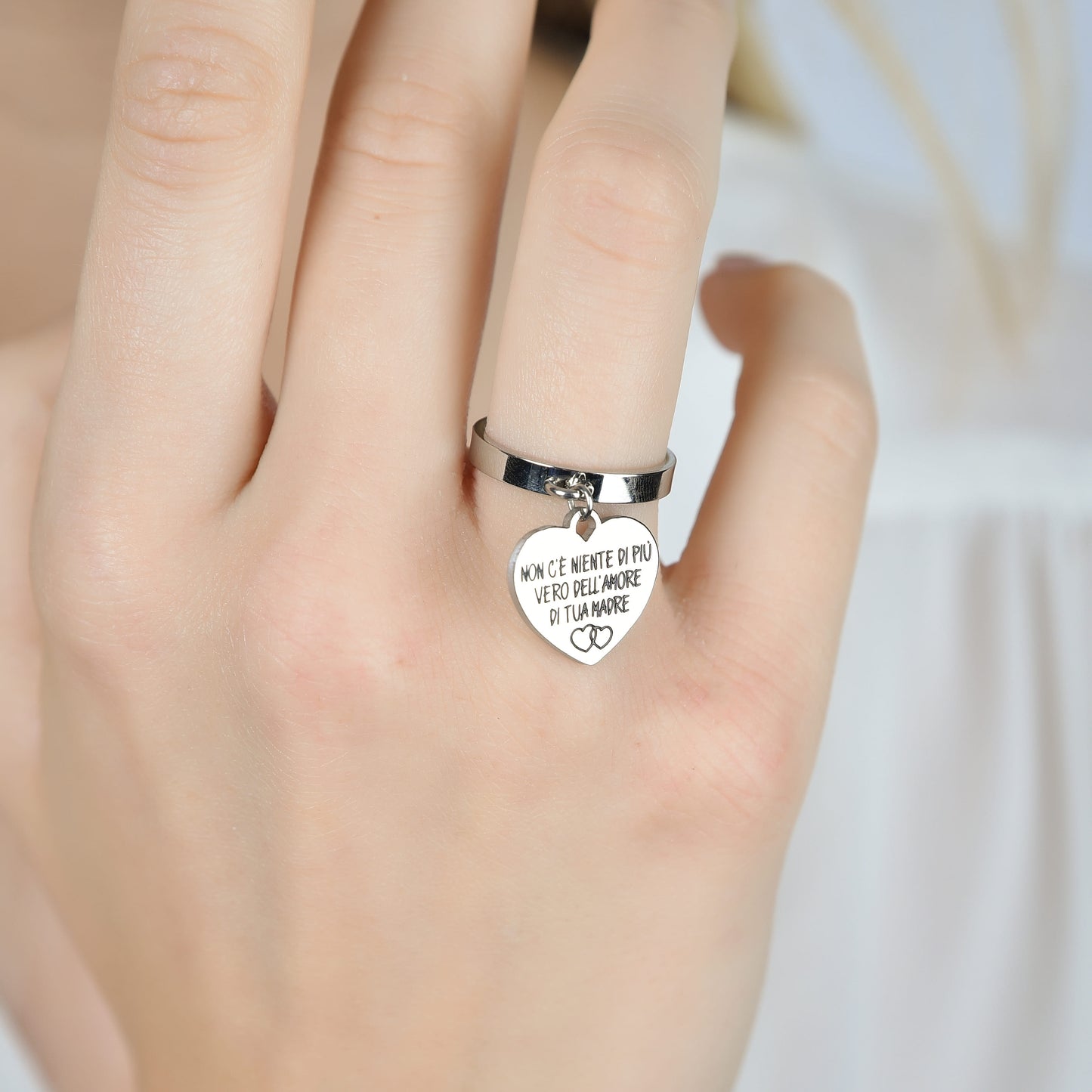 ANILLO DE ACERO DE MUJER NO HAY NADA MÁS VERDADERO QUE EL AMOR DE TU MADRE