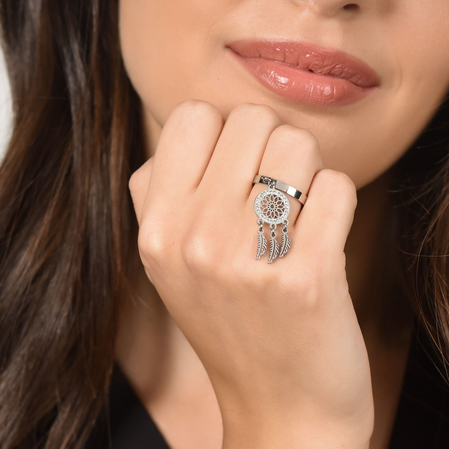 MUJER ANILLO ATRAPASUEÑOS DE ACERO CON CRISTALES BLANCOS