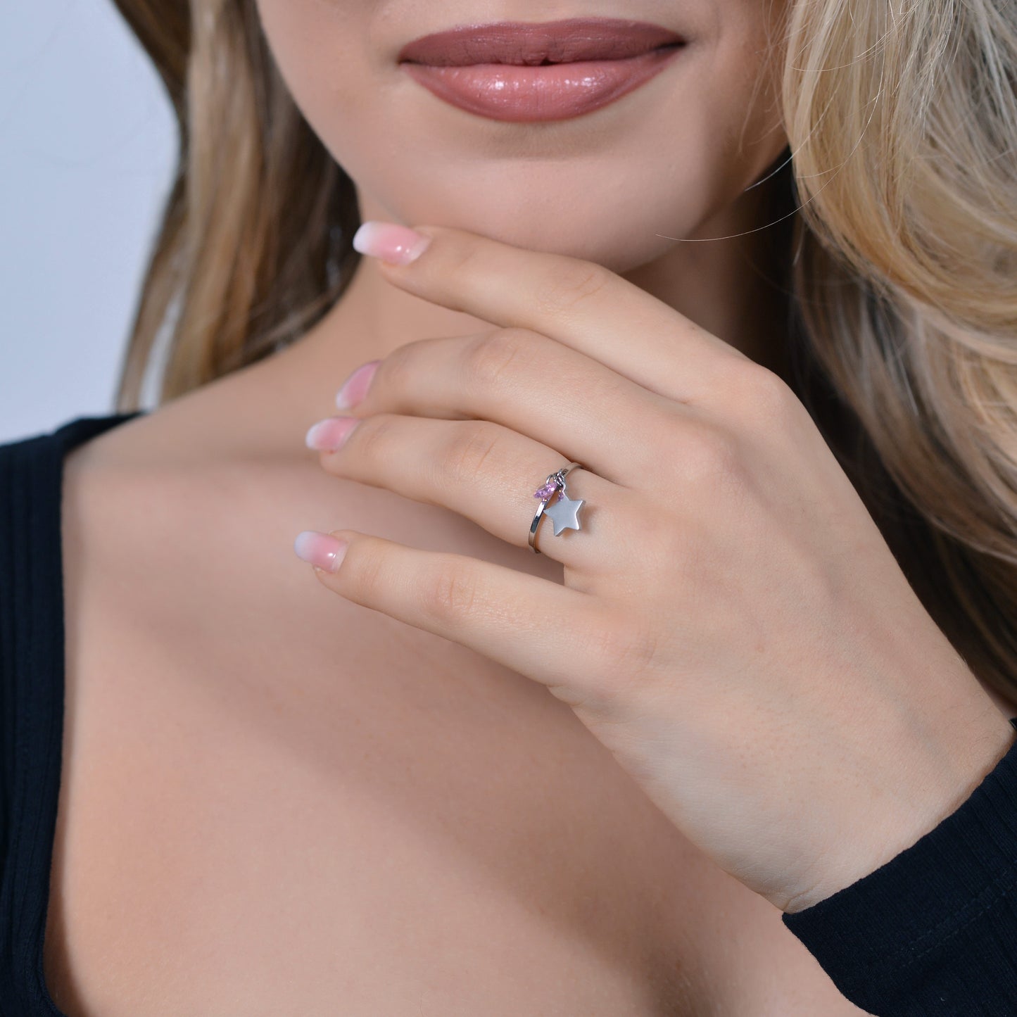 ANILLO DE ACERO PARA MUJER CON ESTRELLA Y CIRCONITA ROSA