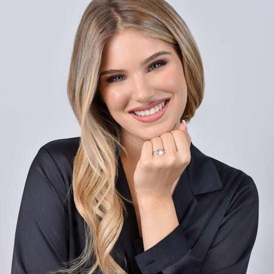 MUJER ANILLO DE ACERO CON ESTRELLA SISSI Y CRISTAL