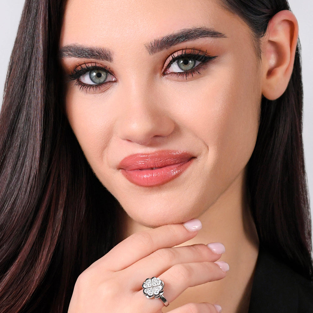 ANILLO TRÉBOL DE CUATRO HOJAS DE ACERO PARA MUJER
