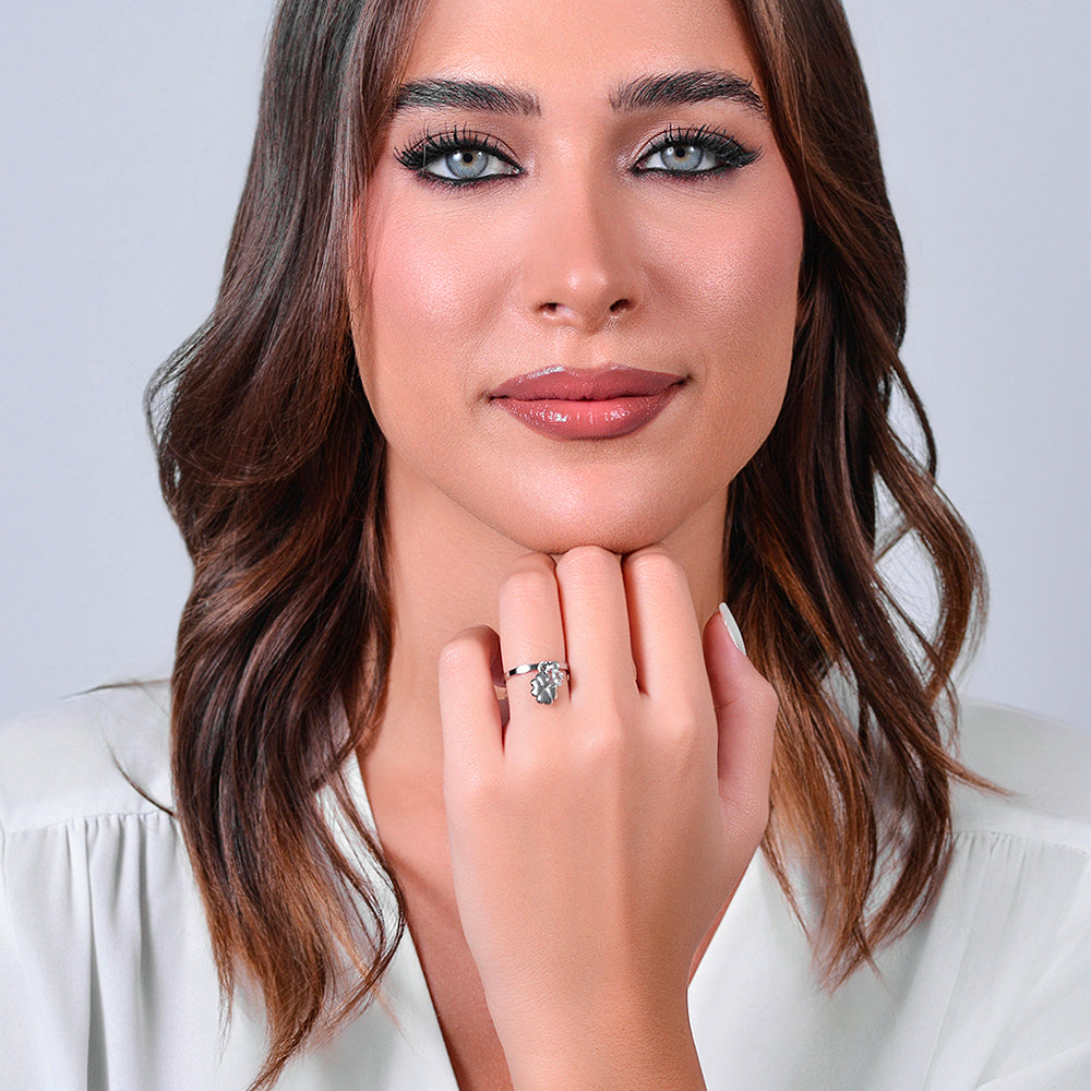 ANILLO DE ACERO TRÉBOL DE CUATRO HOJAS Y CIRCONITA PARA MUJER