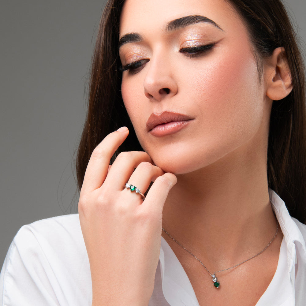 ANELLO DONNA IN ACCIAIO CON CUORI CON ZIRCONI BIANCHI E VERDI