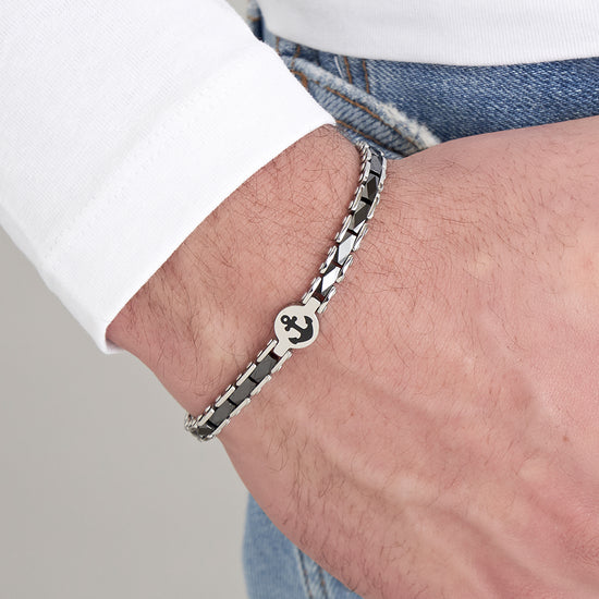PULSERA DE ACERO PARA HOMBRE CON ELEMENTOS DE CERÁMICA NEGRA CON ANCLA