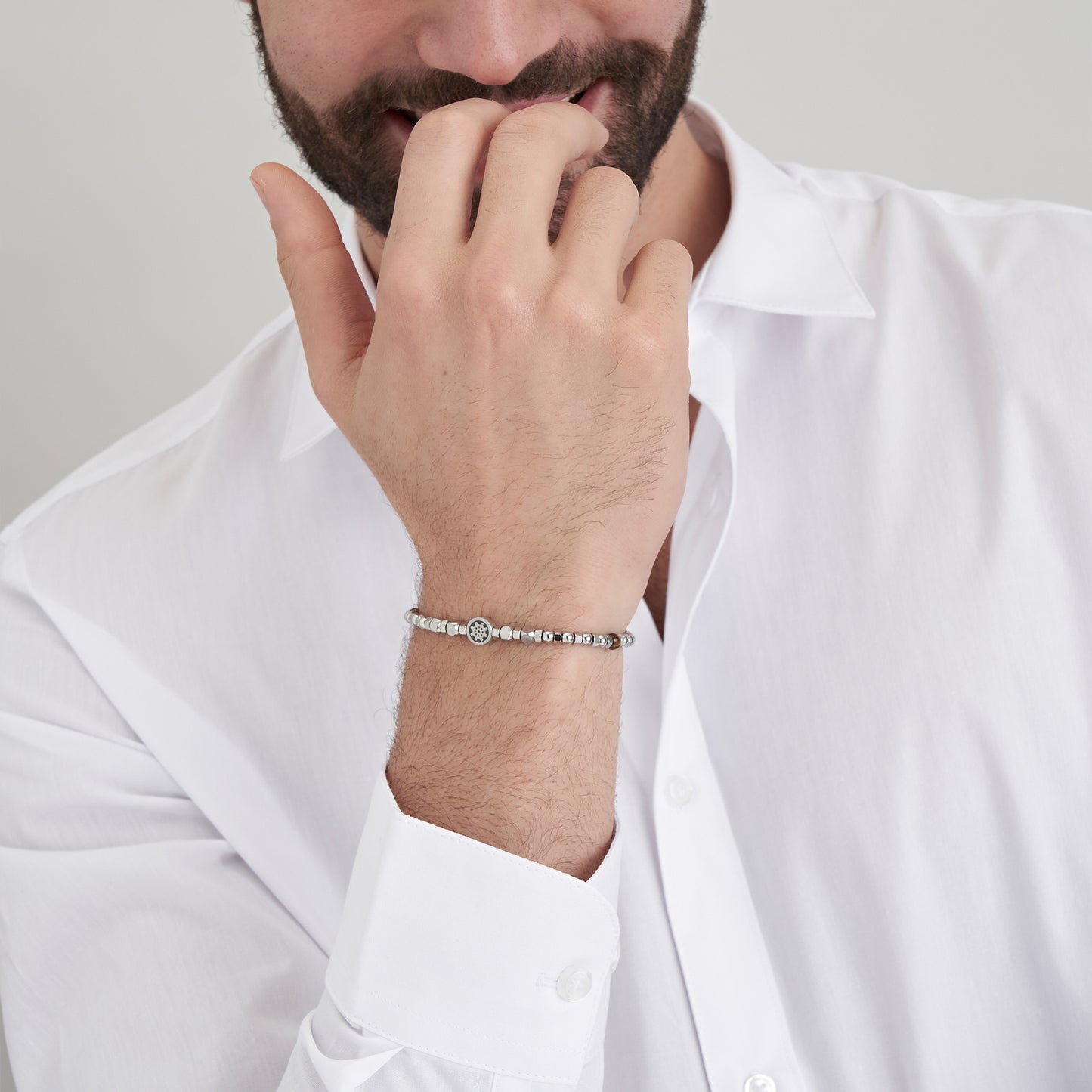PULSERA DE ACERO PARA HOMBRE CON OJO DE TIGRE Y TIMÓN
