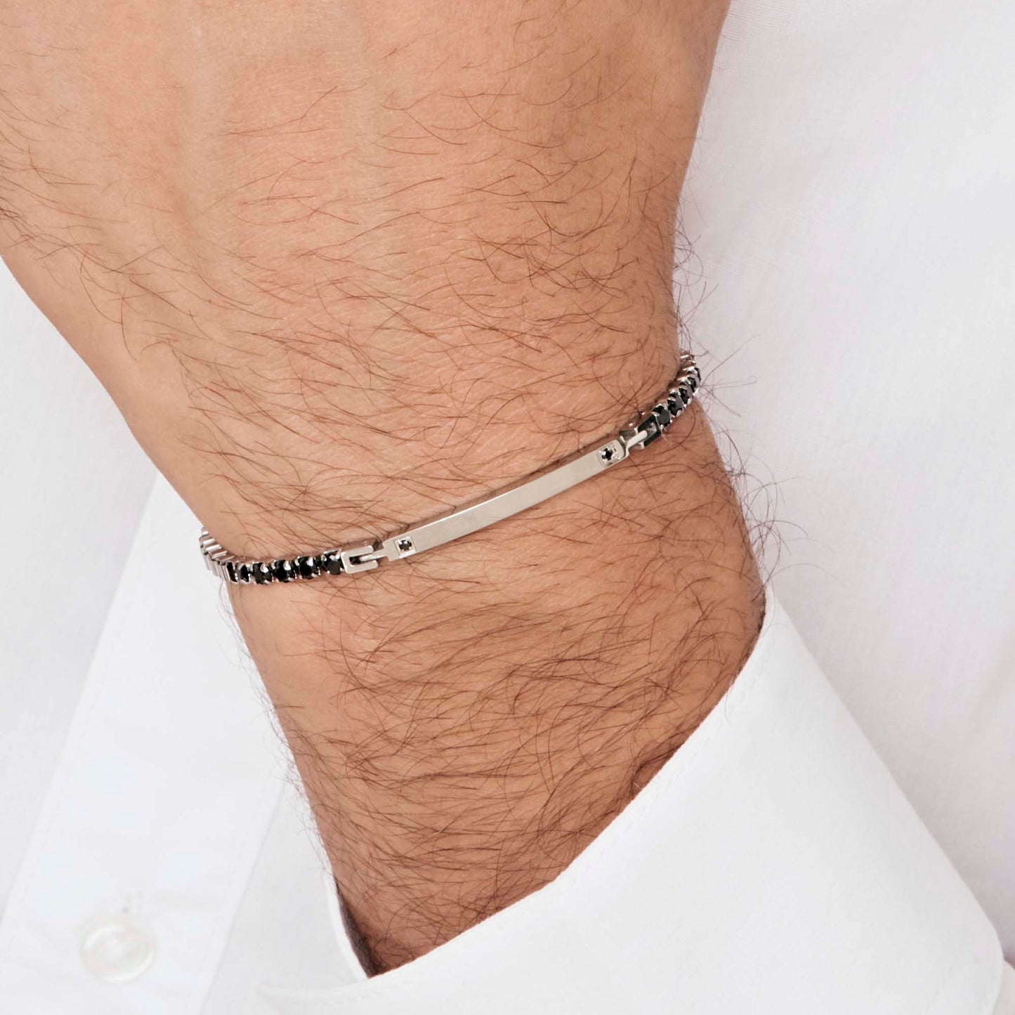 PULSERA DE ACERO PARA HOMBRE CON PLACA Y CRISTALES NEGROS Luca Barra