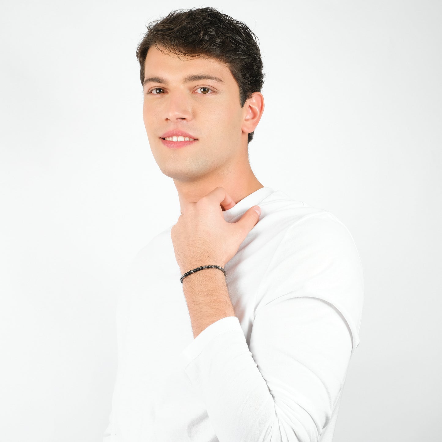 PULSERA DE ACERO PARA HOMBRE CON PIEDRAS GRISES IP Y NEGRAS