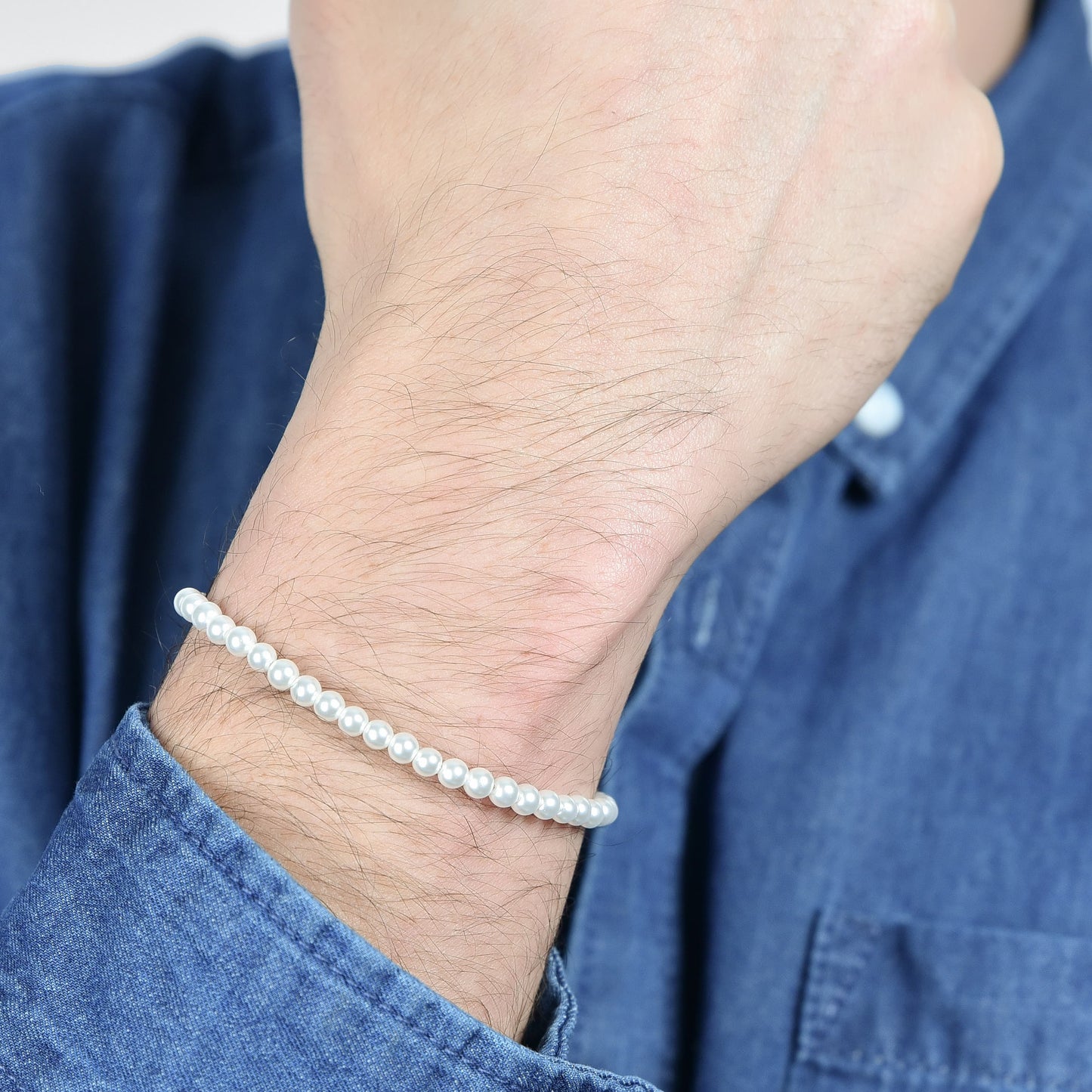 PULSERA DE ACERO PARA HOMBRE CON PERLAS BLANCAS