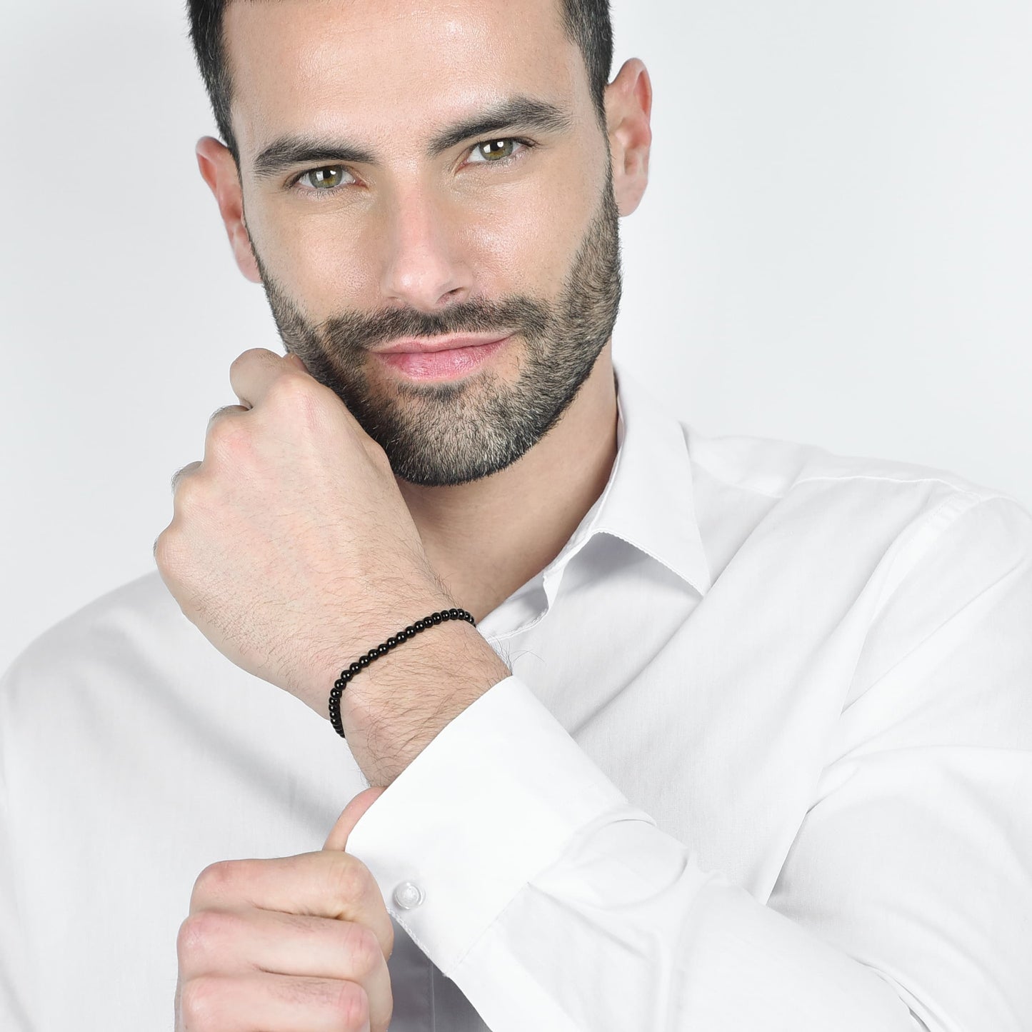 PULSERA DE ACERO PARA HOMBRE CON PERLAS NEGRAS