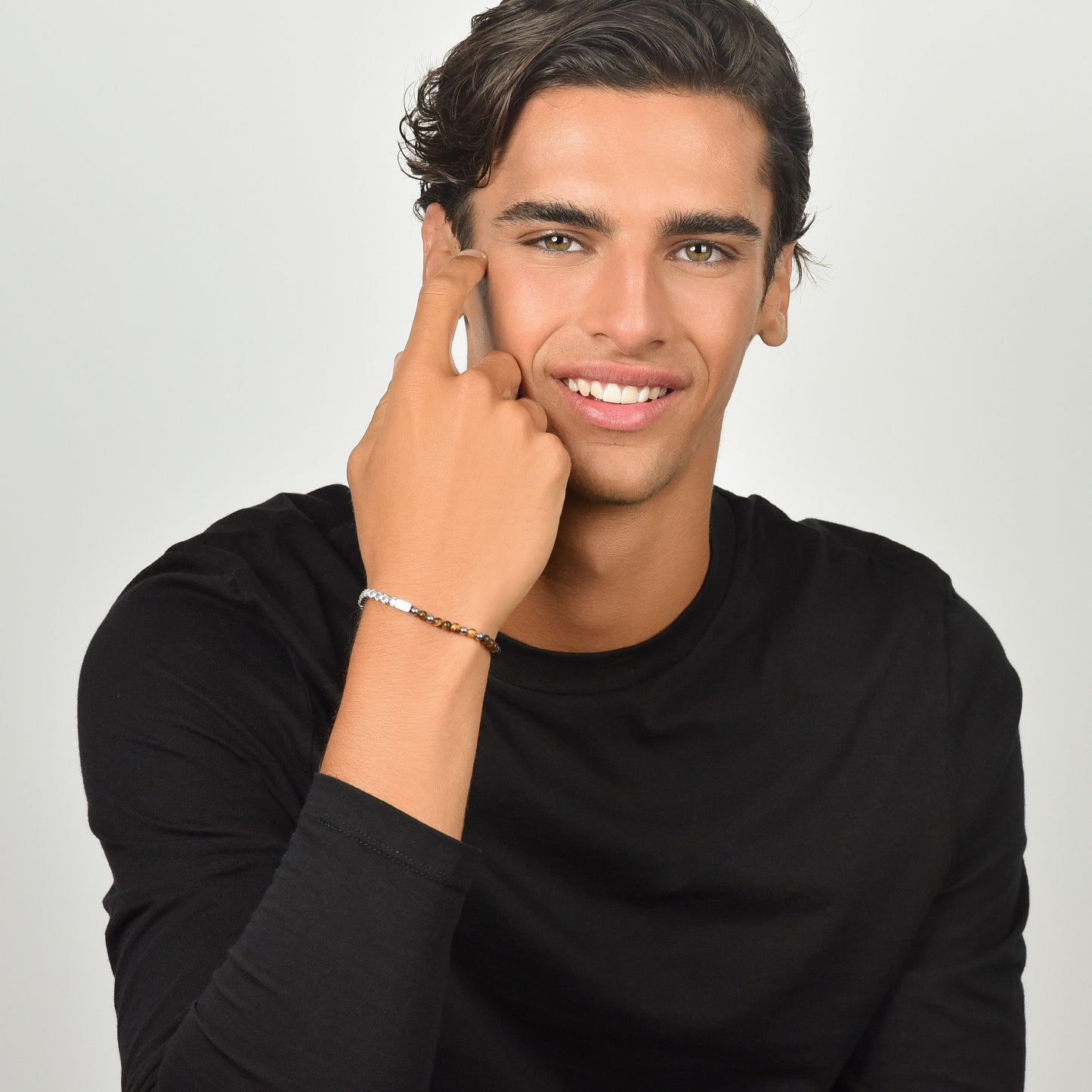 PULSERA DE ACERO PARA HOMBRE CON CRISTALES BLANCOS Y PIEDRAS OJO DE TIGRE