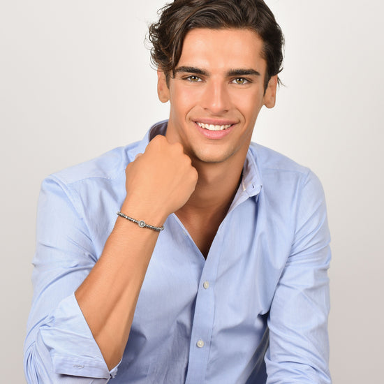 BRAZALETE DE ACERO PARA CABALLERO CON ROSA DE LOS VIENTOS Y ESMALTE NEGRO