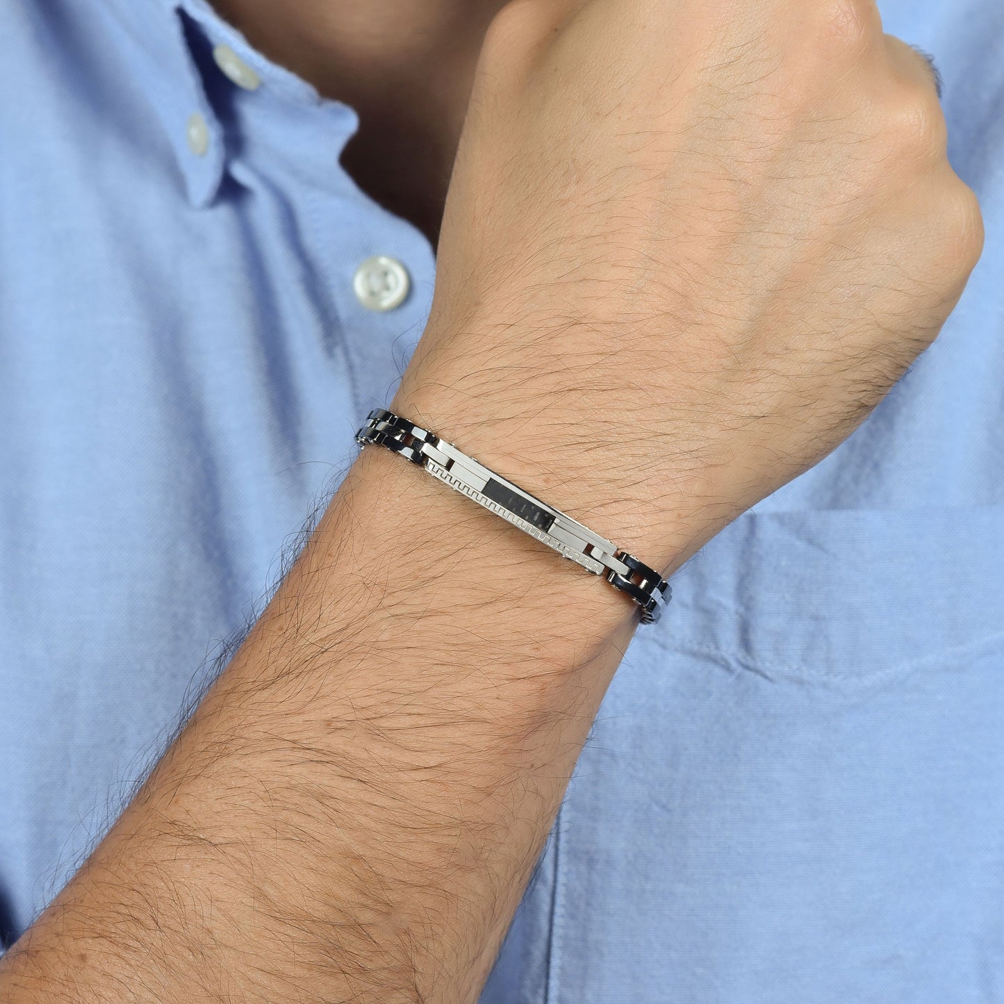 BRAZALETE DE HOMBRE DE ACERO CON CERÁMICA NEGRA