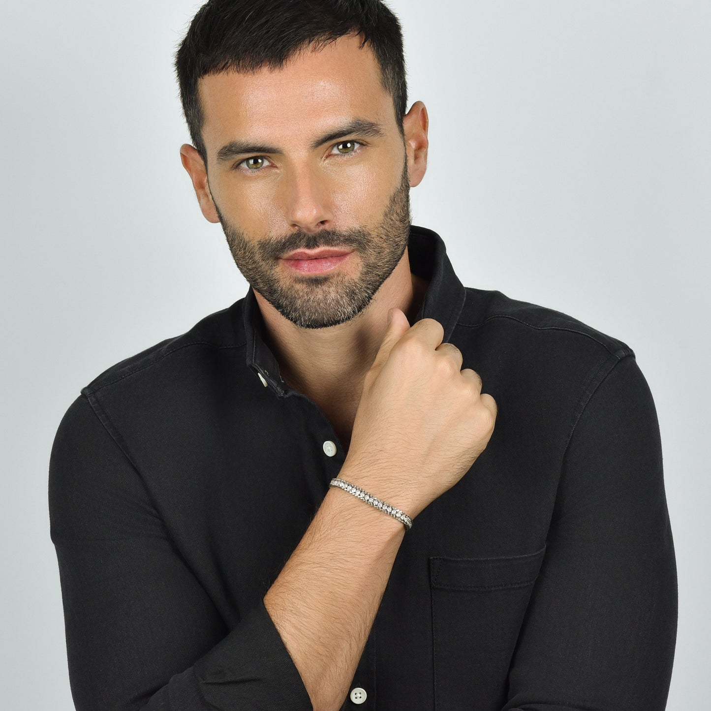 PULSERA DE TENIS DE ACERO PARA HOMBRE CON CRISTALES BLANCOS