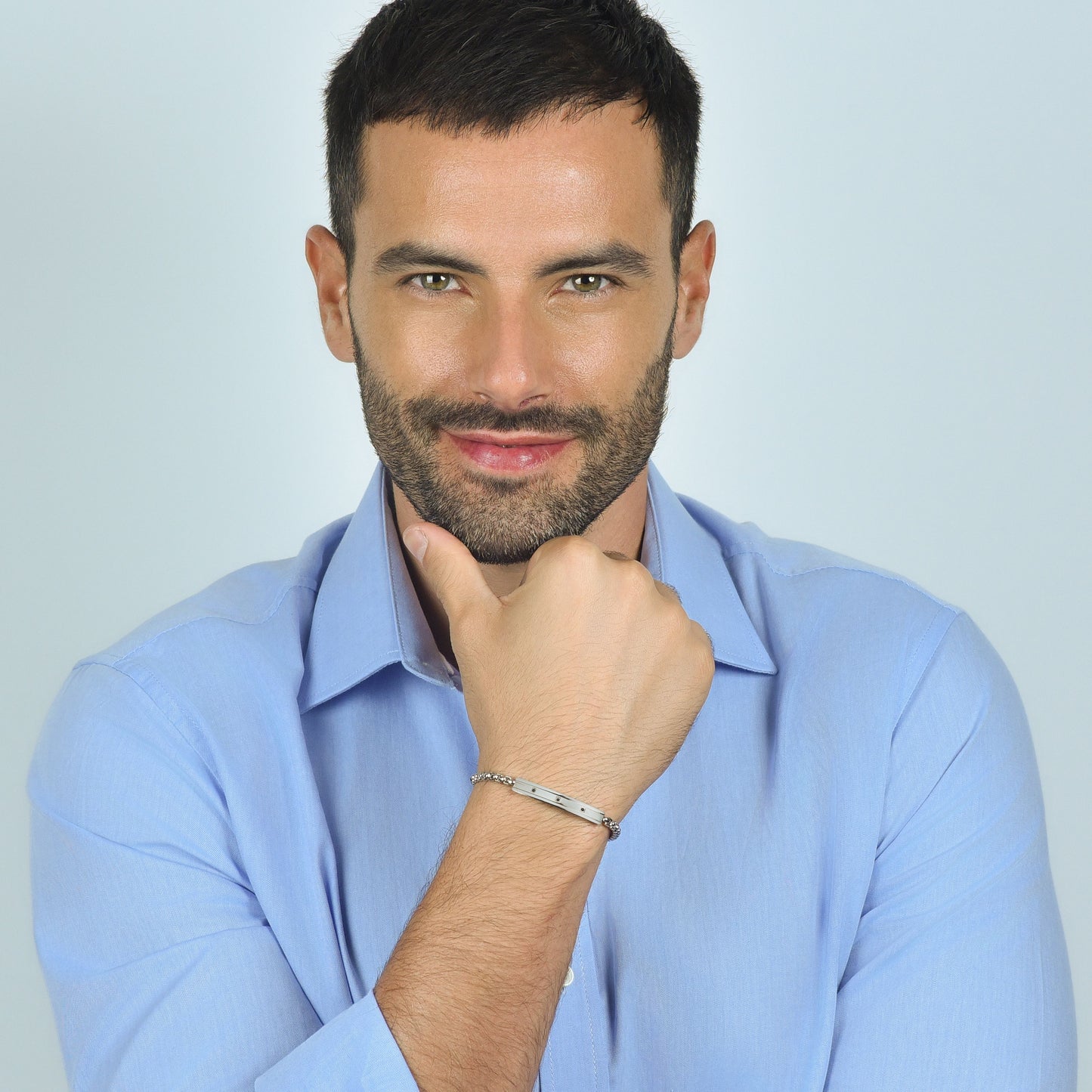 PULSERA ELEMENTO DE ACERO PARA HOMBRE CON CRISTALES NEGROS