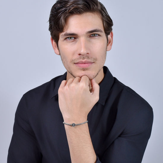 PULSERA DE ACERO PARA HOMBRE CON LIRIO