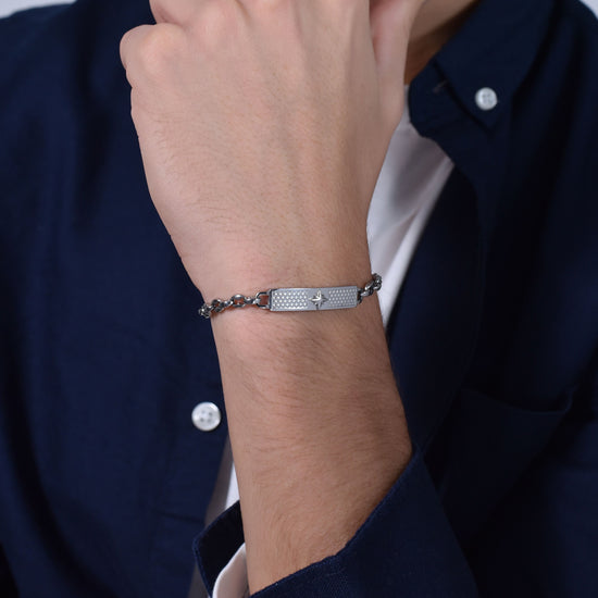 BRAZALETE DE ACERO PARA CABALLERO CON ROSA DE LOS VIENTOS