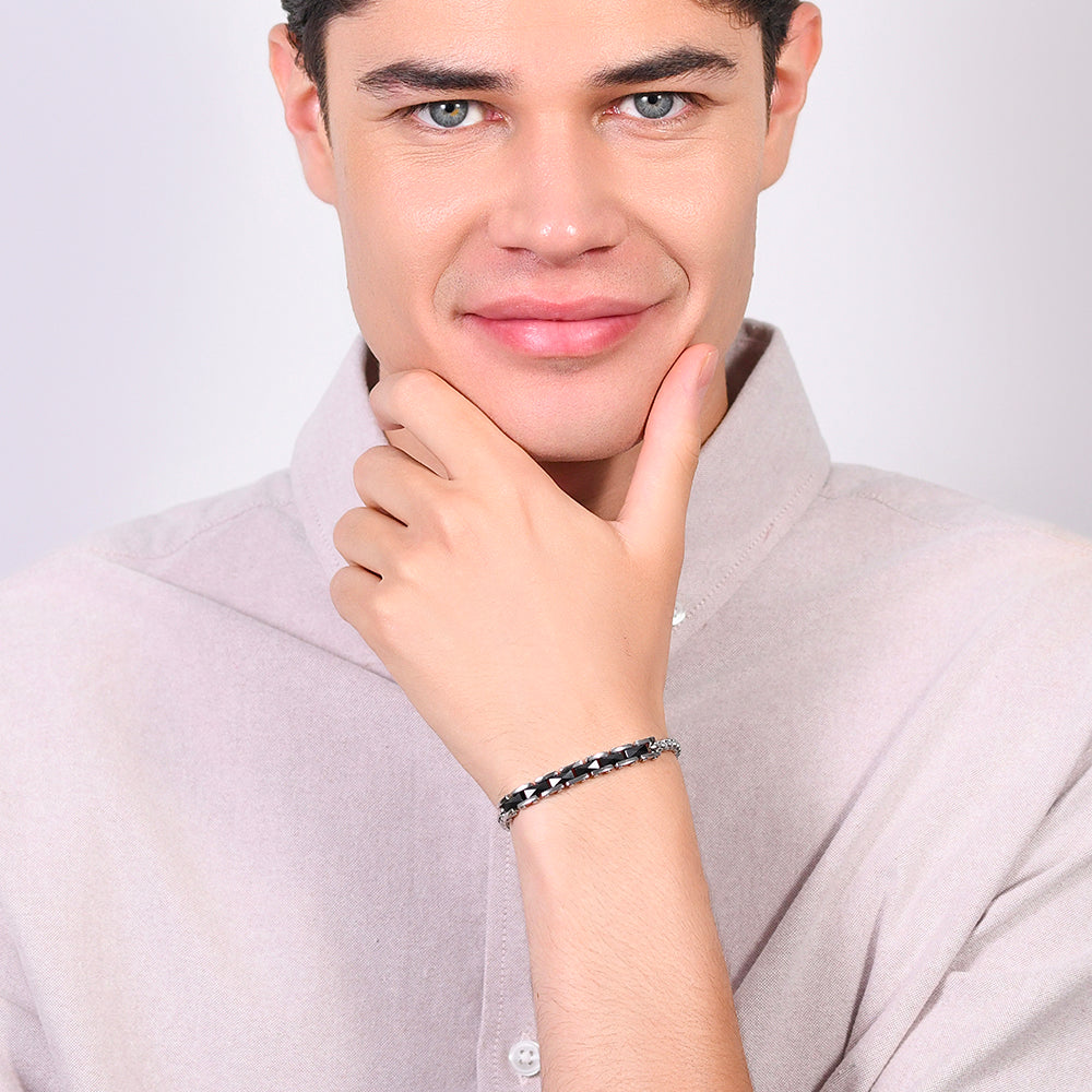 BRAZALETE DE ACERO PARA HOMBRE CON ELEMENTOS CENTRALES