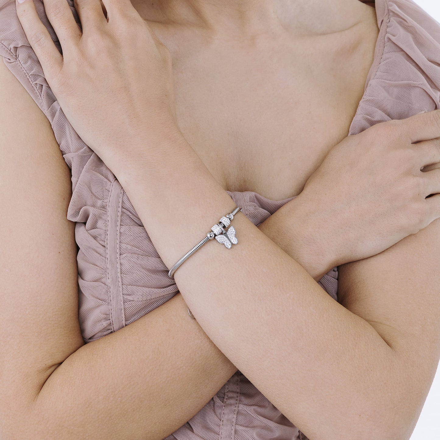 PULSERA DE ACERO PARA MUJER CON MARIPOSA Y CRISTALES BLANCOS